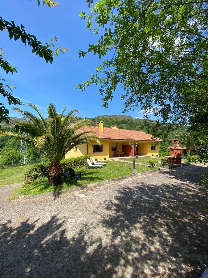 Finca La Cuesta Cangas de Onis Exterior photo